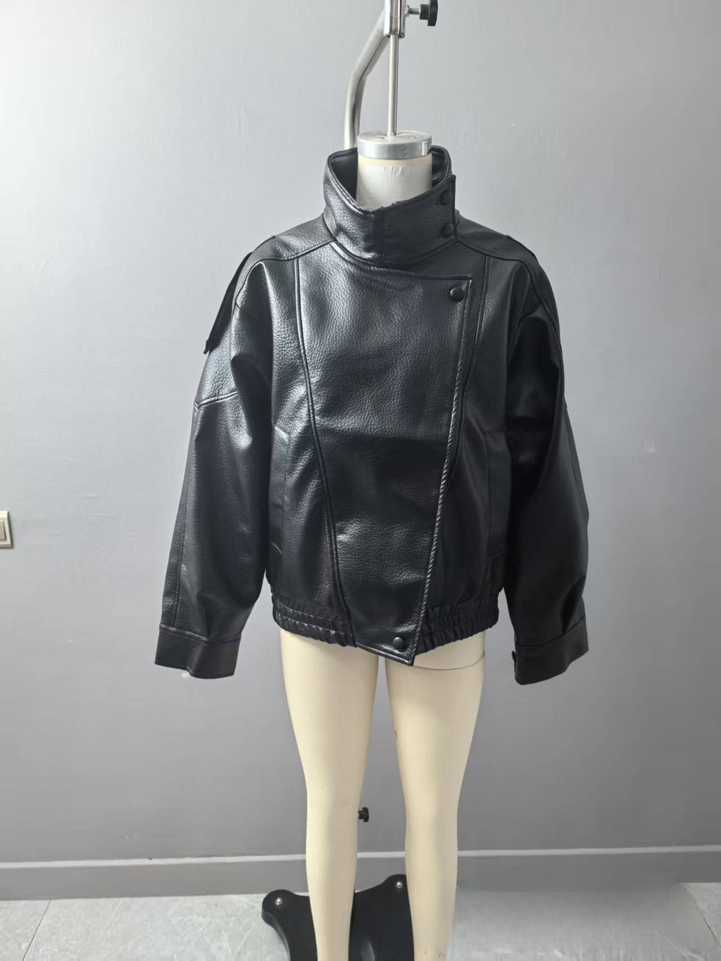 Éclipse Noir Leather Jacket