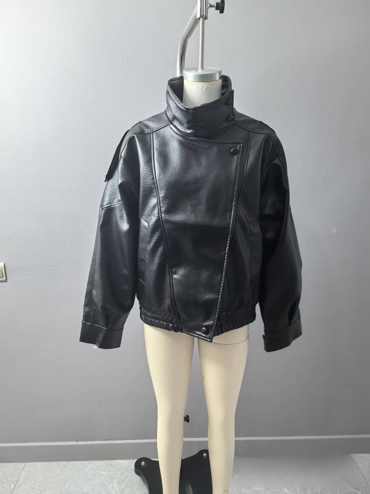 Éclipse Noir Leather Jacket